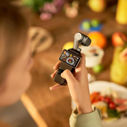 Ultra 4K Auto-Tracking Vlog Pro Camera